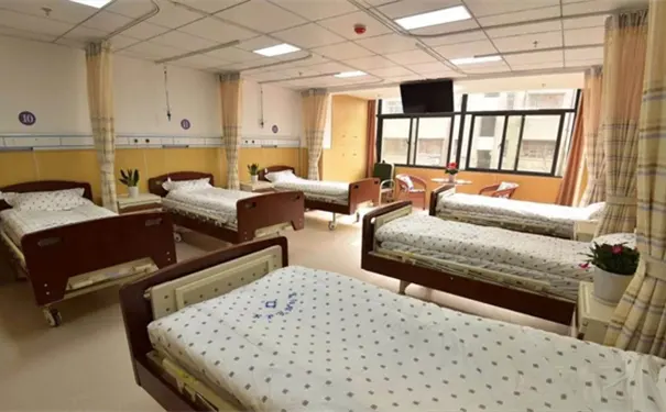 杭州富阳颐乐医院 杭州富阳颐乐医院