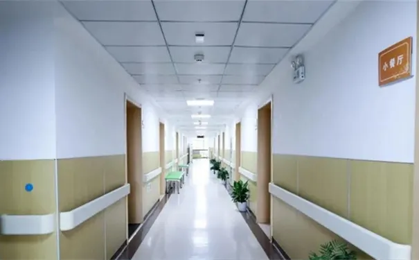 杭州富阳颐乐医院 杭州富阳颐乐医院